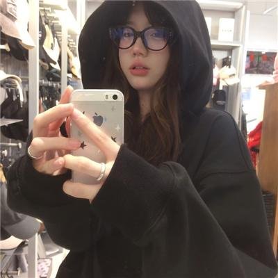 鲁邦三世：海明威手稿之谜