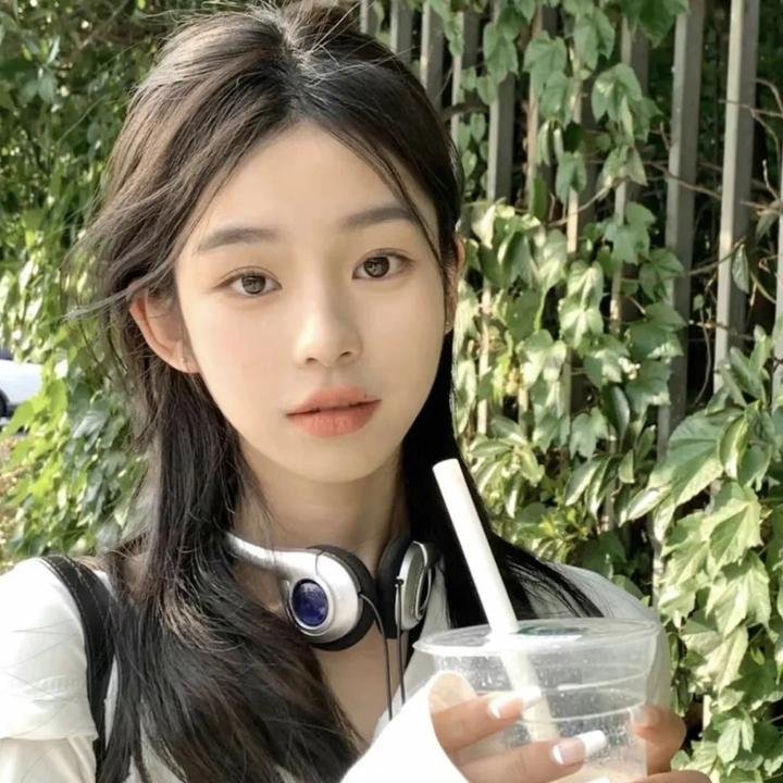 臭山贼，朕就是女帝